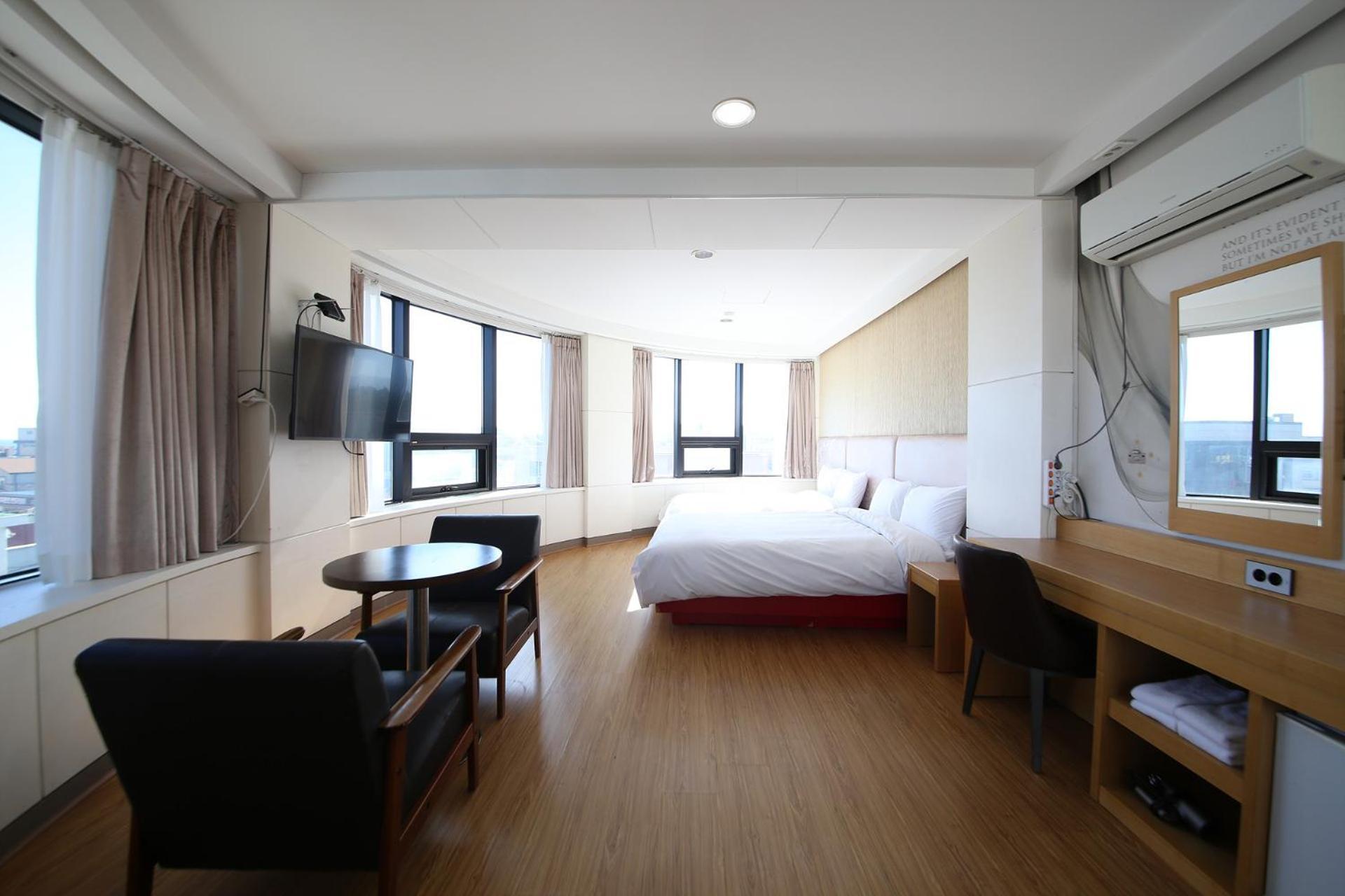 Hotel Memory Jumunjin- Welcome Drink Provided Gangneung Ngoại thất bức ảnh