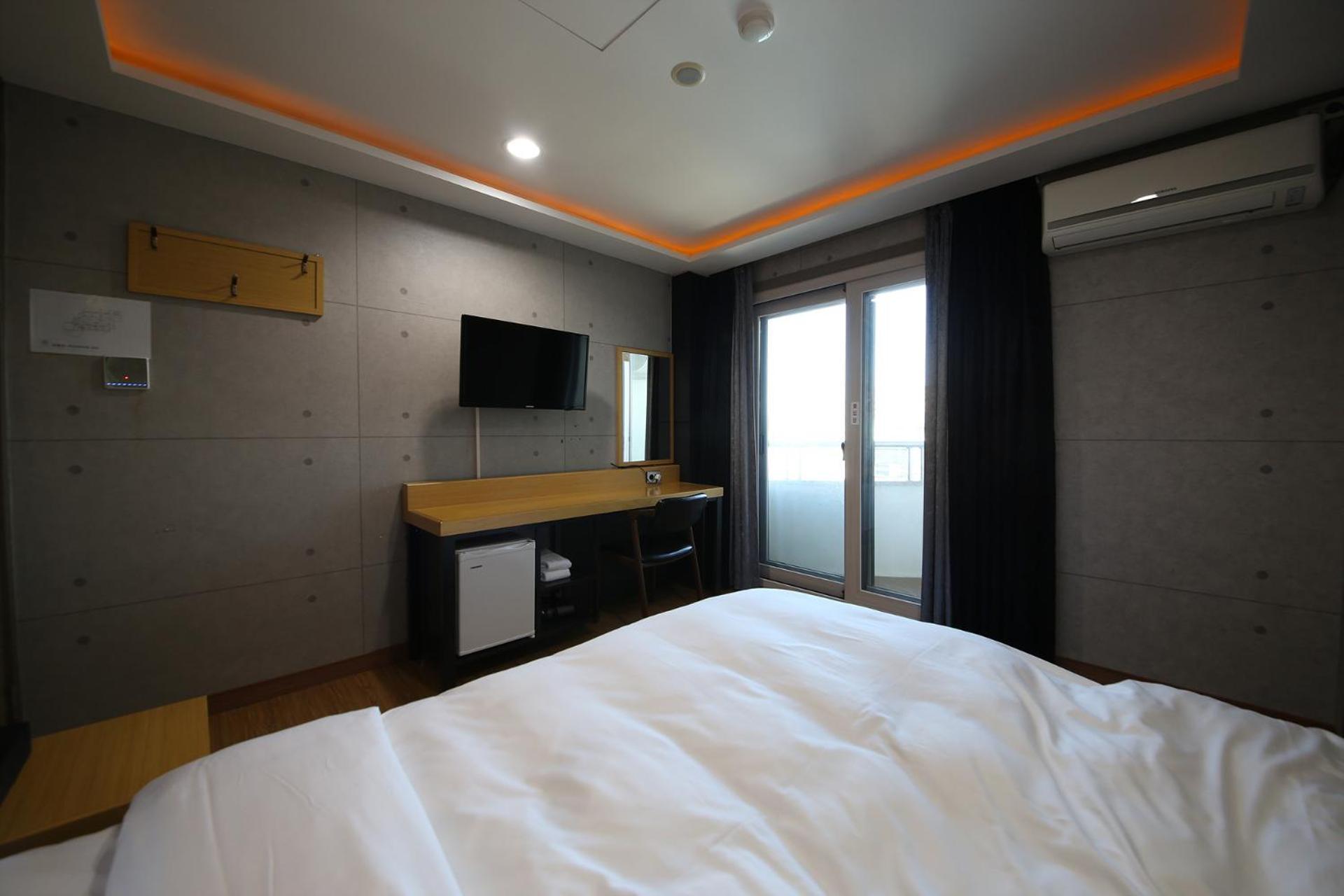 Hotel Memory Jumunjin- Welcome Drink Provided Gangneung Ngoại thất bức ảnh