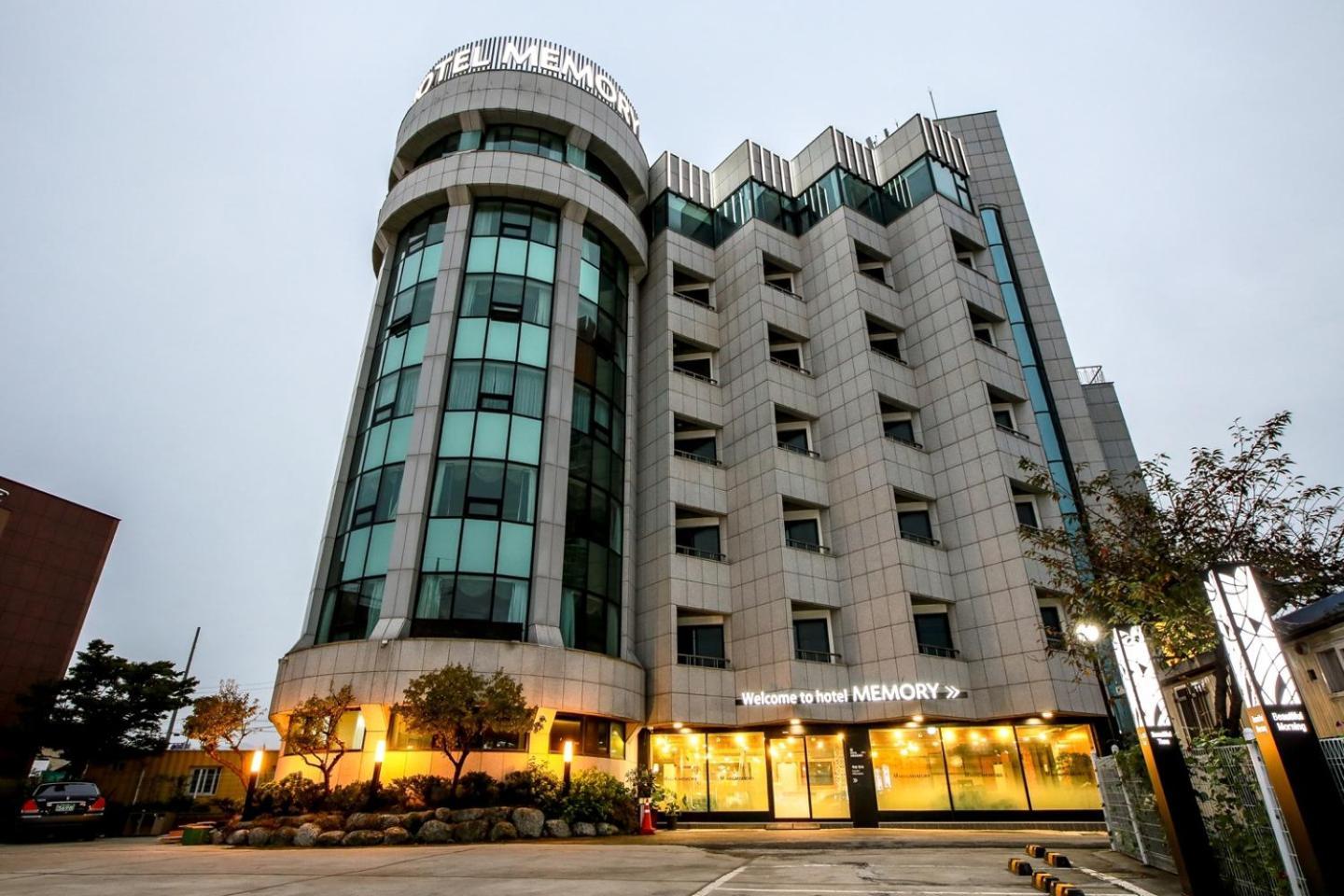 Hotel Memory Jumunjin- Welcome Drink Provided Gangneung Ngoại thất bức ảnh